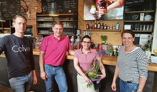 Manuel Gölß, Christian Köberl, Barbara Schacherl und Sandra Böhmwalder freuen sich über die Eröffnung