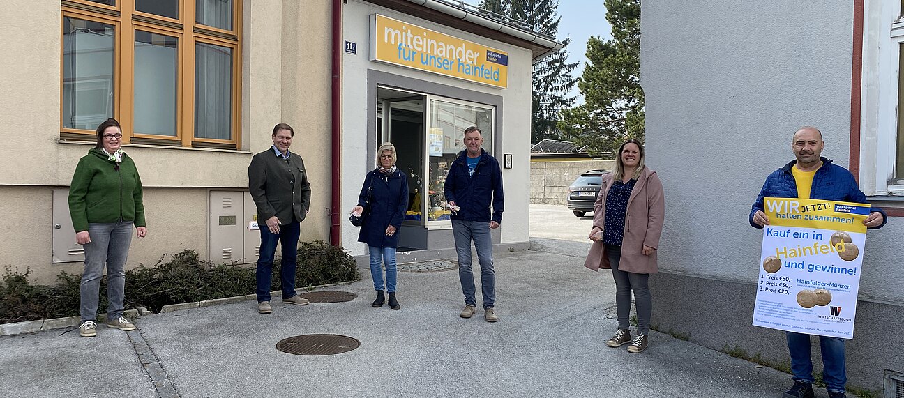 Gemeinderätin Genovefa Scheibenreiter, Stadtrat Christian Köberl, 3. Gewinnerin Maria Gölß, 2. Gewinner Ronald Steurer, 1. Gewinnerin Cathrin Zöchling, Gemeinderat Martin Seidlböck