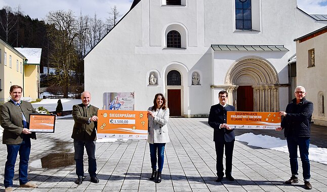 Stadtrat Christian Köberl, LAbg. Josef Balber, Biosphärenpark Botschafterin Hainfeld GR Sandra Böhmwalder, Bgm Albert Pitterle, DI Andreas Weiß