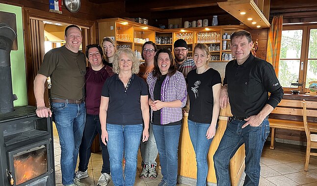 GR Helmut Schmölz, Petra Schmölz, GR Astrid Heindl, Renate Buder, StR Genovefa Scheibenreiter, BR Sandra Böhmwalder, Simon Fußthaler, Katrin Heindl und StR Christian Köberl