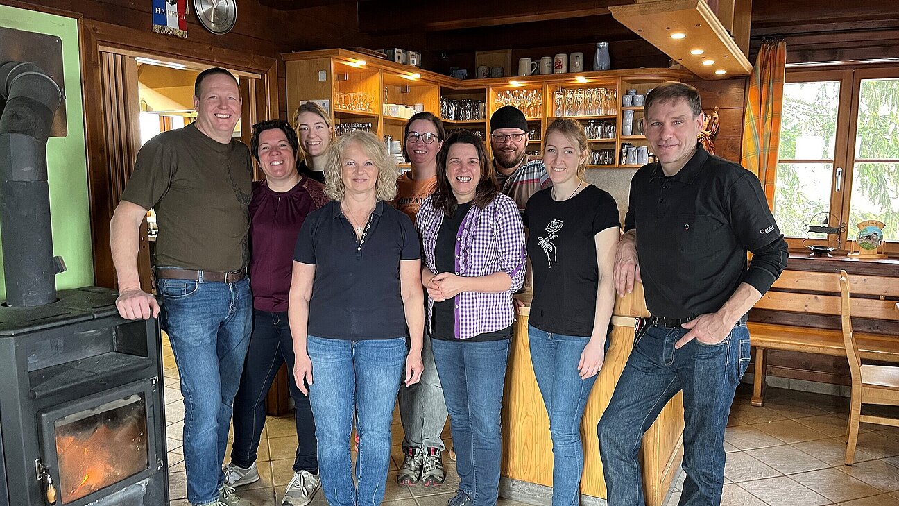 GR Helmut Schmölz, Petra Schmölz, GR Astrid Heindl, Renate Buder, StR Genovefa Scheibenreiter, BR Sandra Böhmwalder, Simon Fußthaler, Katrin Heindl und StR Christian Köberl